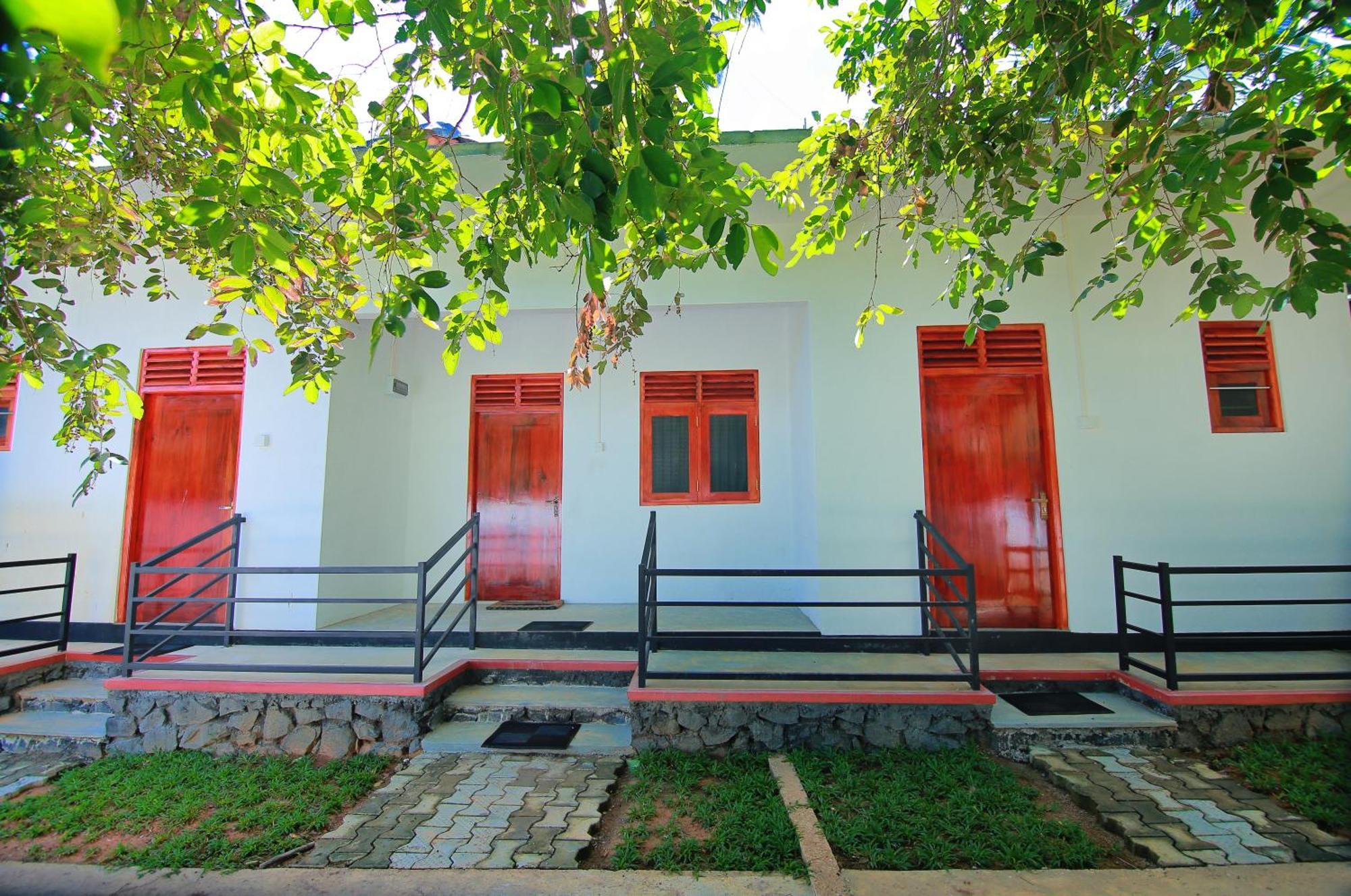 Hiriketiya Cinnamon Garden Dikwella Luaran gambar
